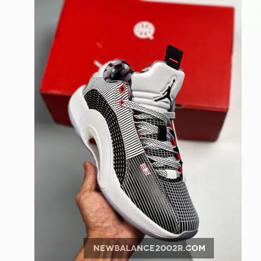 Air Jordan 35 Low Quai 54 / Jordan 35 Fire Red DJ2830-106