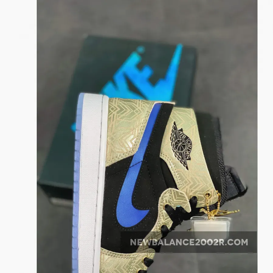 Air Jordan 1 Zoom CMFT 'Gold Laser' DQ0659-700 #air jordan 1 zoom air comfort gold laser