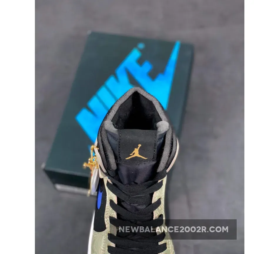 Air Jordan 1 Zoom CMFT 'Gold Laser' DQ0659-700 #air jordan 1 zoom air comfort gold laser