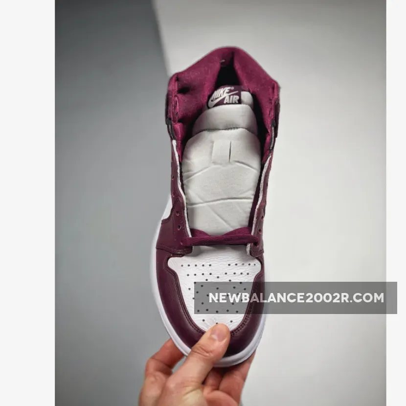 Air Jordan 1 High OG Bordeaux Air Jordan 1 High OG Bordeaux