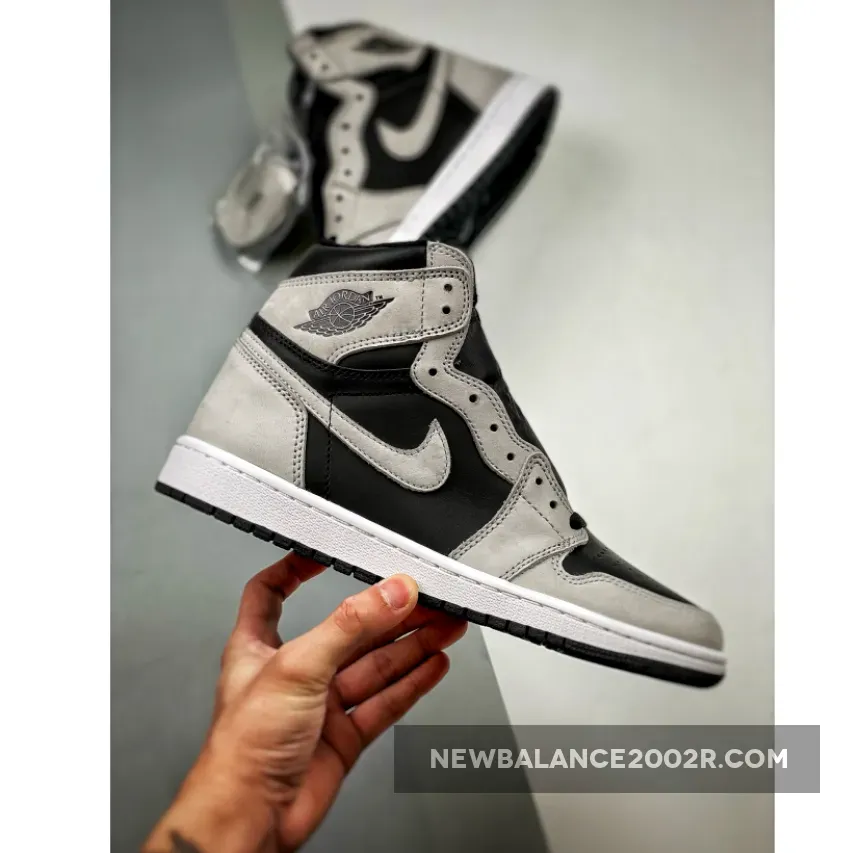 Air Jordan 1 High Og Shadow 2.0 Black/Light Smoke Grey-White AJ1 Air Jordan 1 High Og Shadow 2.0 Black/Light Smoke Grey-White AJ1