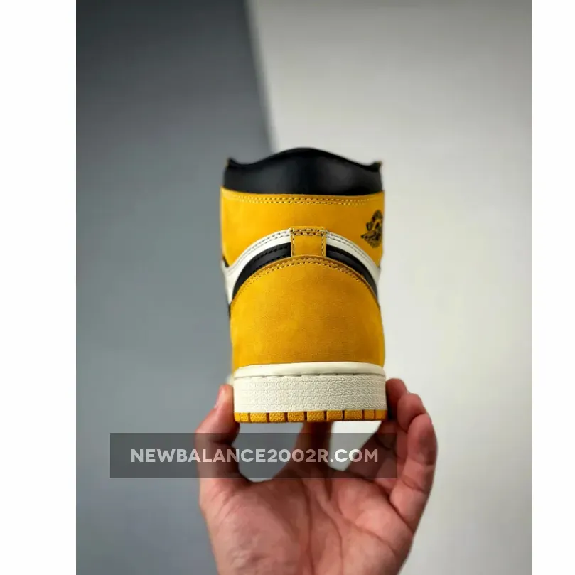 Air Jordan 1 High OG Yellow Ochre/Black/Sail Air Jordan 1 High OG Yellow Ochre/Black/Sail