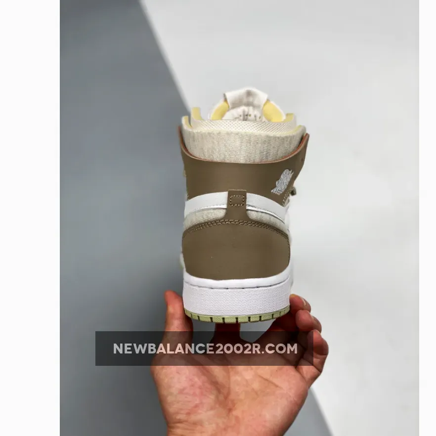 Air Jordan 1 High Zoom CMFT White Khaki Air Jordan 1 High Zoom CMFT White Khaki