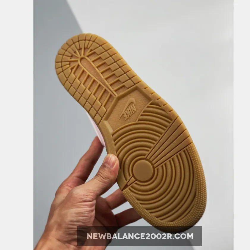 Air Jordan 1 Low Arctic Pink Gum Air Jordan 1 Low Arctic Pink Gum