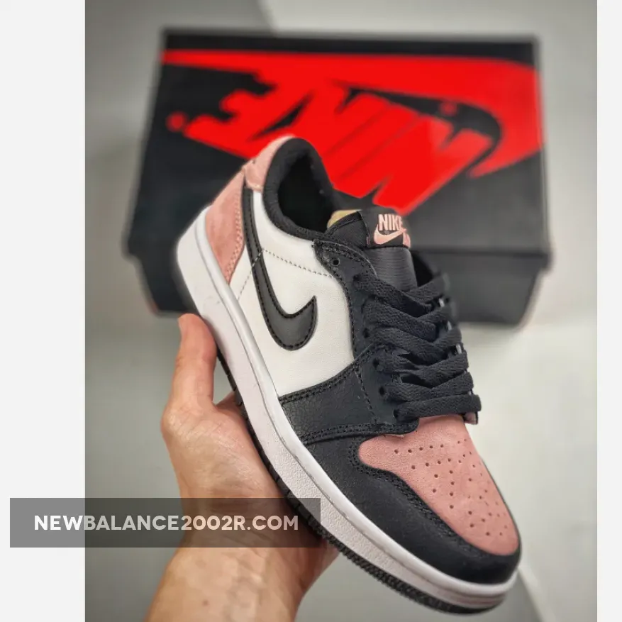 Air Jordan 1 Low Black/Bleached Coral-White-Grey Fog