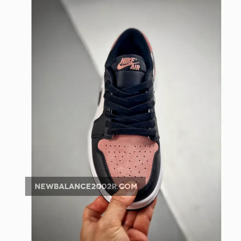 Air Jordan 1 Low Black/Bleached Coral-White-Grey Fog Air Jordan 1 Low Black/Bleached Coral-White-Grey Fog
