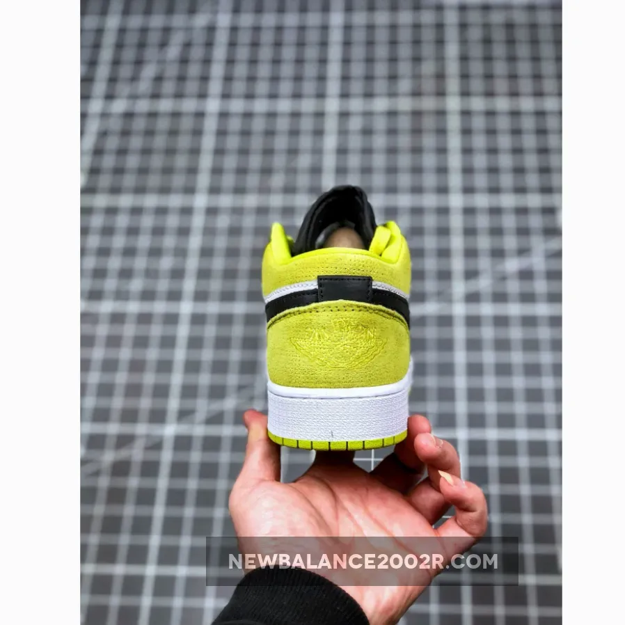 Air Jordan 1 Low Black/Cyber-White Air Jordan 1 Low Black/Cyber-White