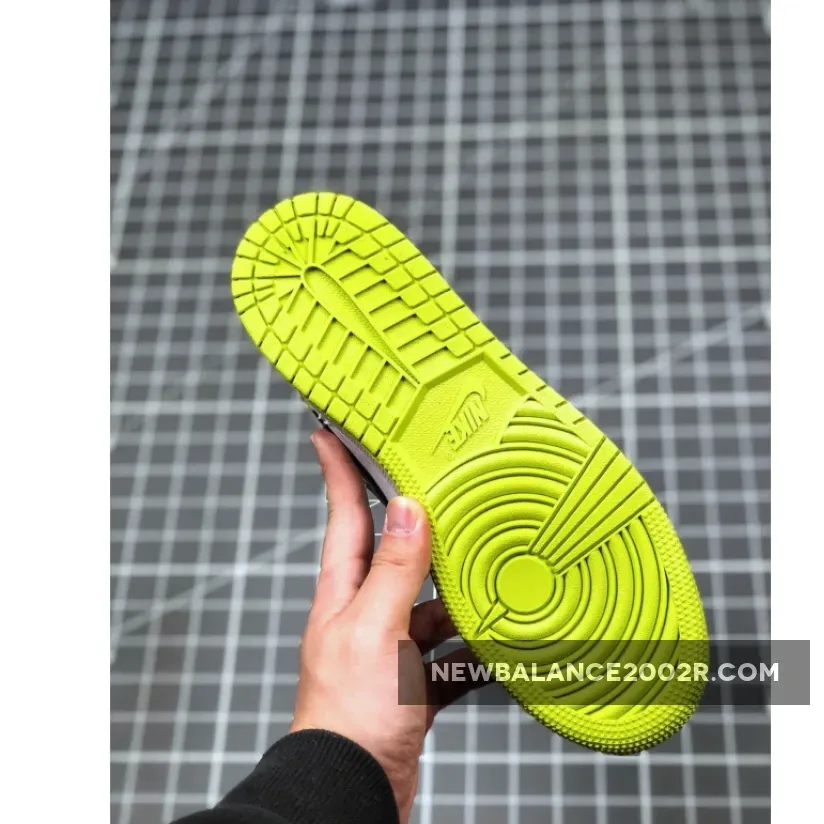 Air Jordan 1 Low Black/Cyber-White Air Jordan 1 Low Black/Cyber-White