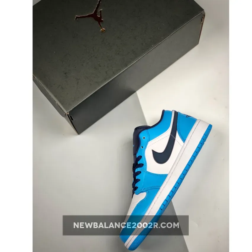 Air Jordan 1 Low "Dark Powder Blue" Air Jordan 1 Low "Dark Powder Blue"