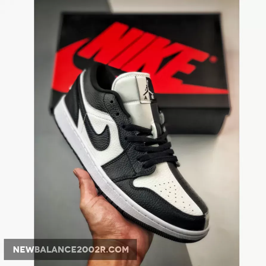 Air Jordan 1 Low "Homage" Black White