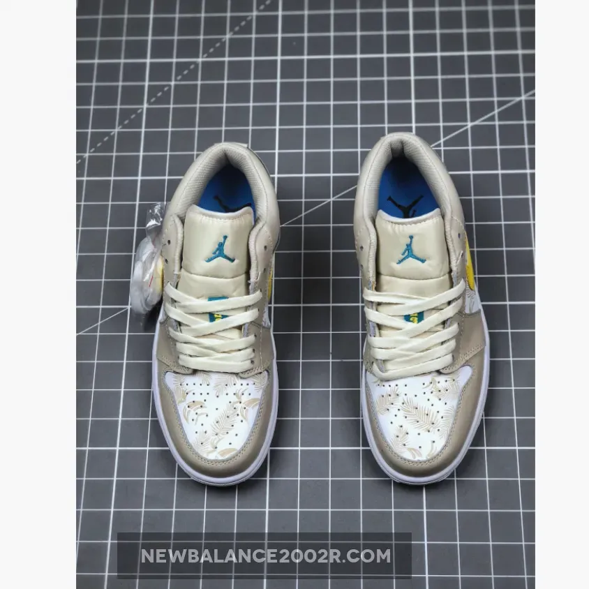 Air Jordan 1 Low Light Orewood Brown/Amarillo-White-Blue Air Jordan 1 Low Light Orewood Brown/Amarillo-White-Blue