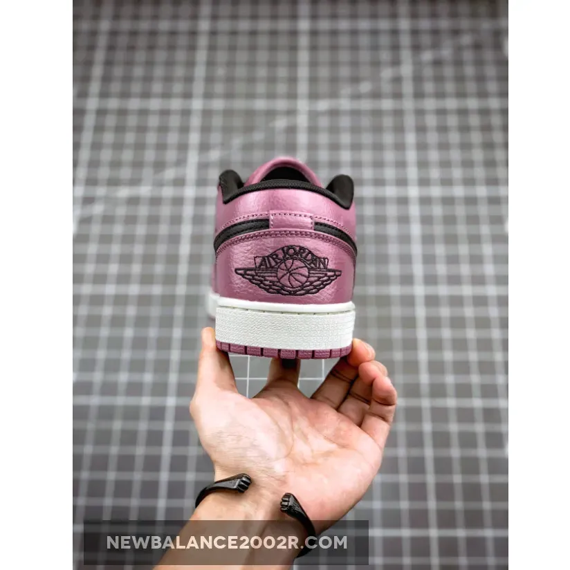 Air Jordan 1 Low Magenta Black Air Jordan 1 Low Magenta Black