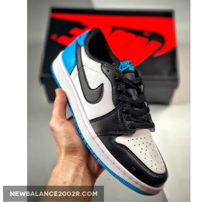 Air Jordan 1 Low OG ‘UNC’ White/Dark Powder Blue-Black
