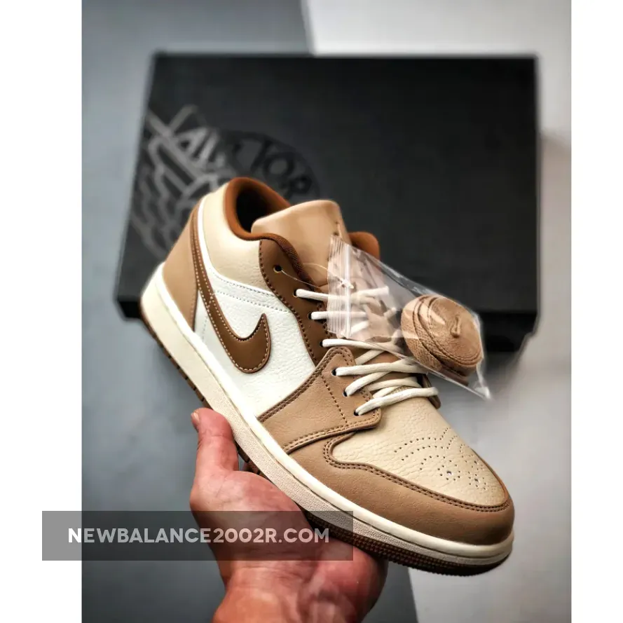 Air Jordan 1 Low Premium "Tan/Brown"