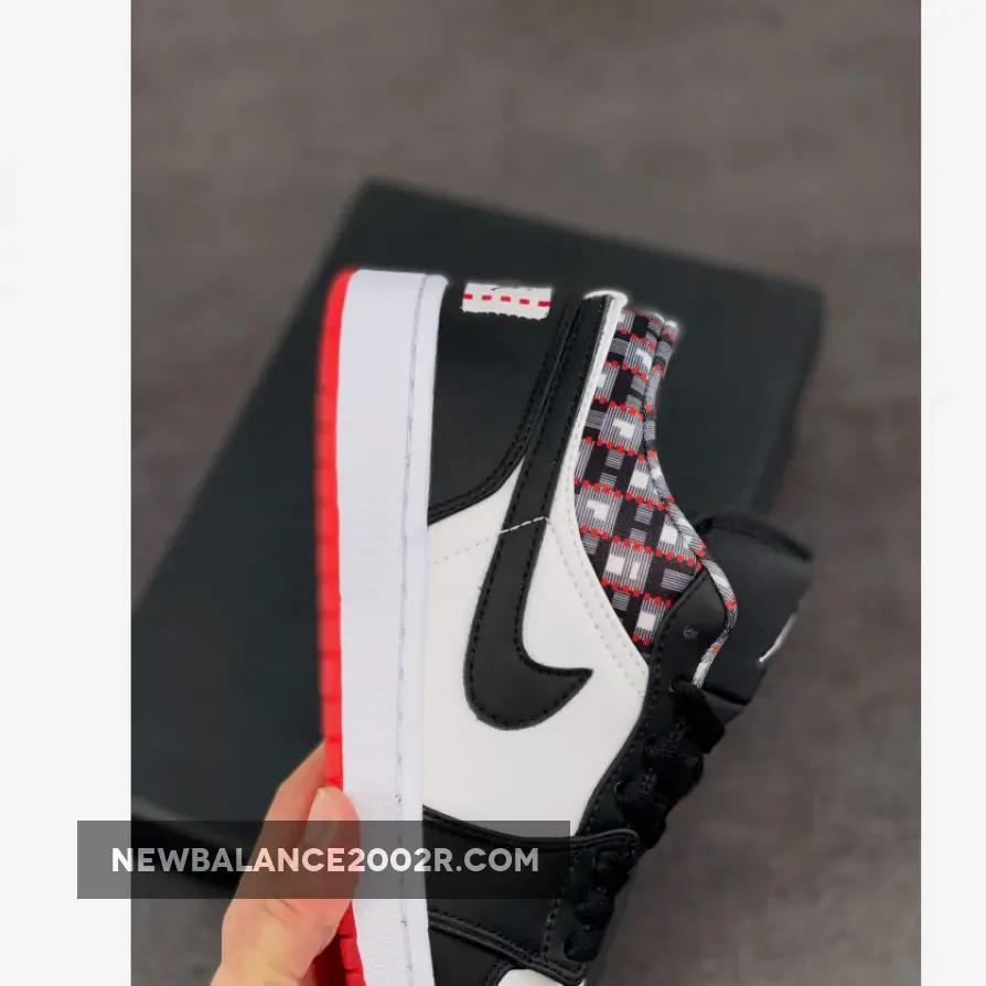 Air Jordan 1 Low "Quai 54" Black White Air Jordan 1 Low "Quai 54" Black White