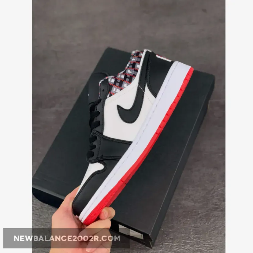 Air Jordan 1 Low "Quai 54" Black White Air Jordan 1 Low "Quai 54" Black White