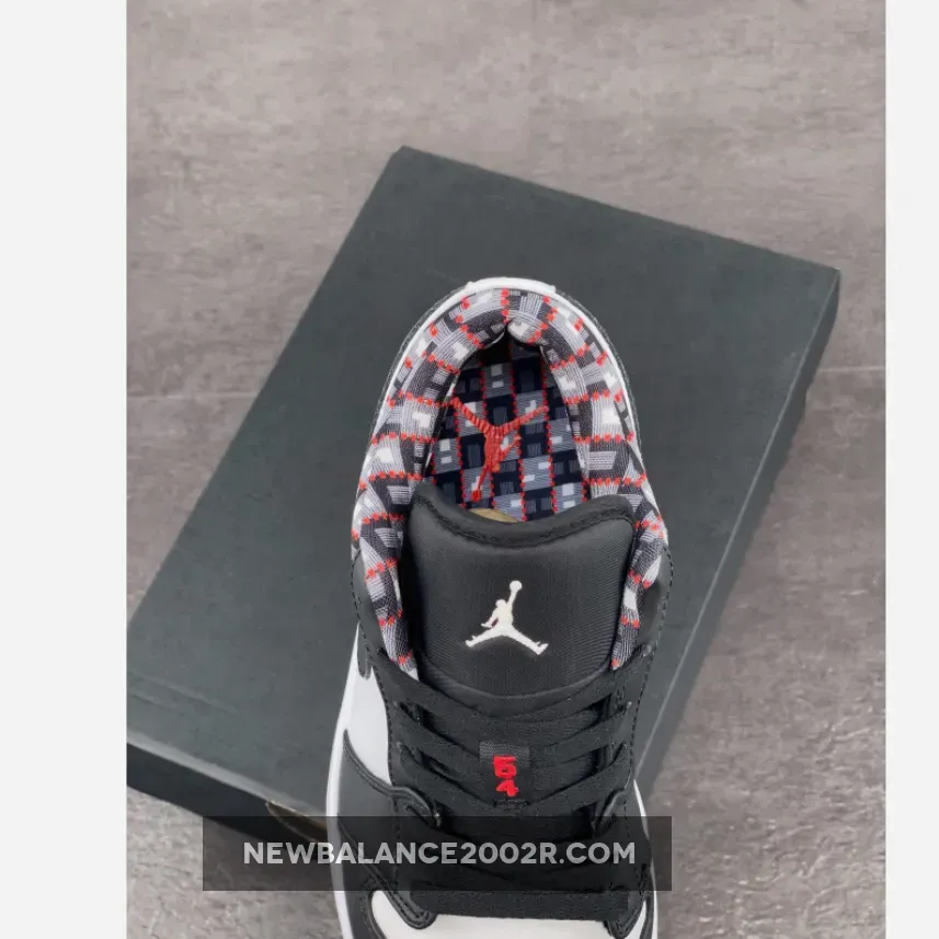 Air Jordan 1 Low "Quai 54" Black White Air Jordan 1 Low "Quai 54" Black White