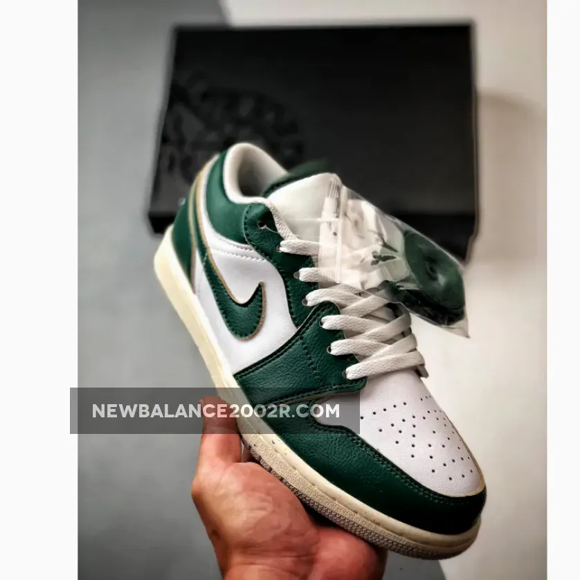 Air Jordan 1 Low SE Oxidised Green