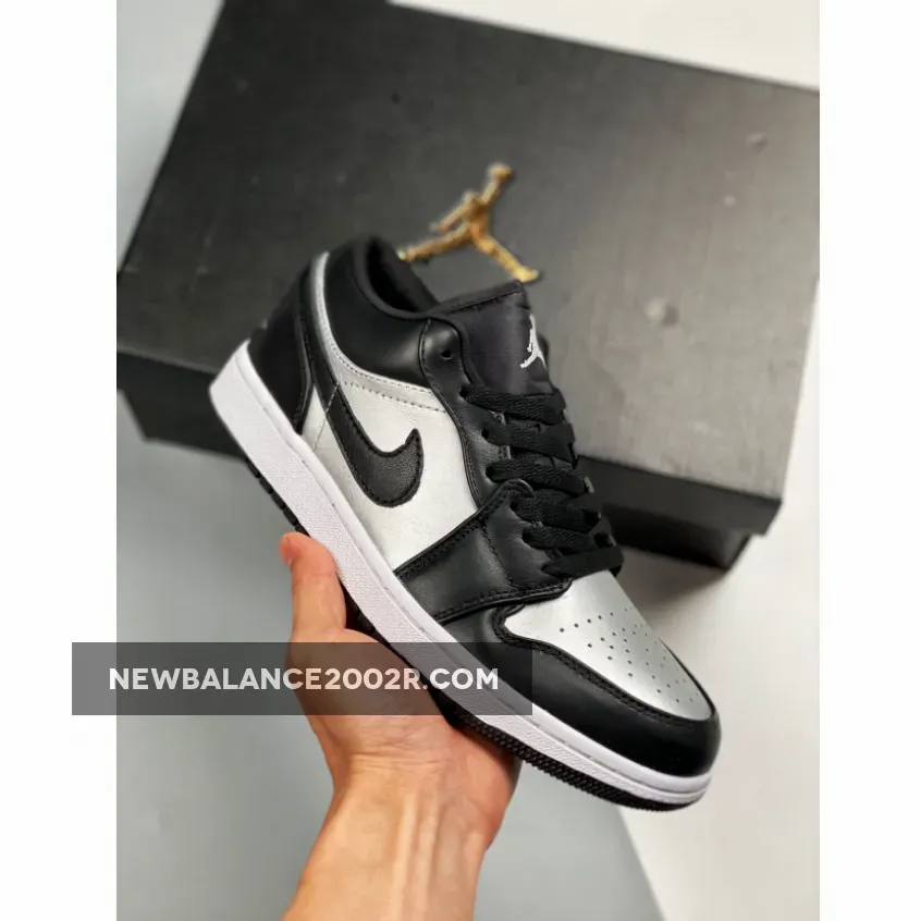 Air Jordan 1 Low ‘Silver Toe’ Black/Metallic Silver-White