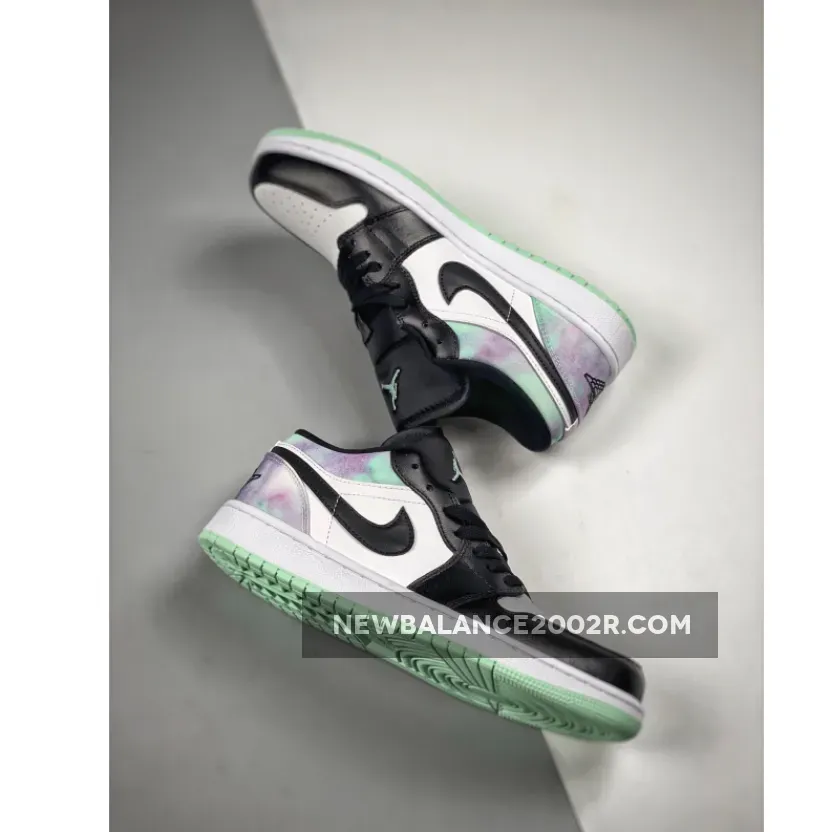 Air Jordan 1 Low "Tie-Dye" Air Jordan 1 Low "Tie-Dye"