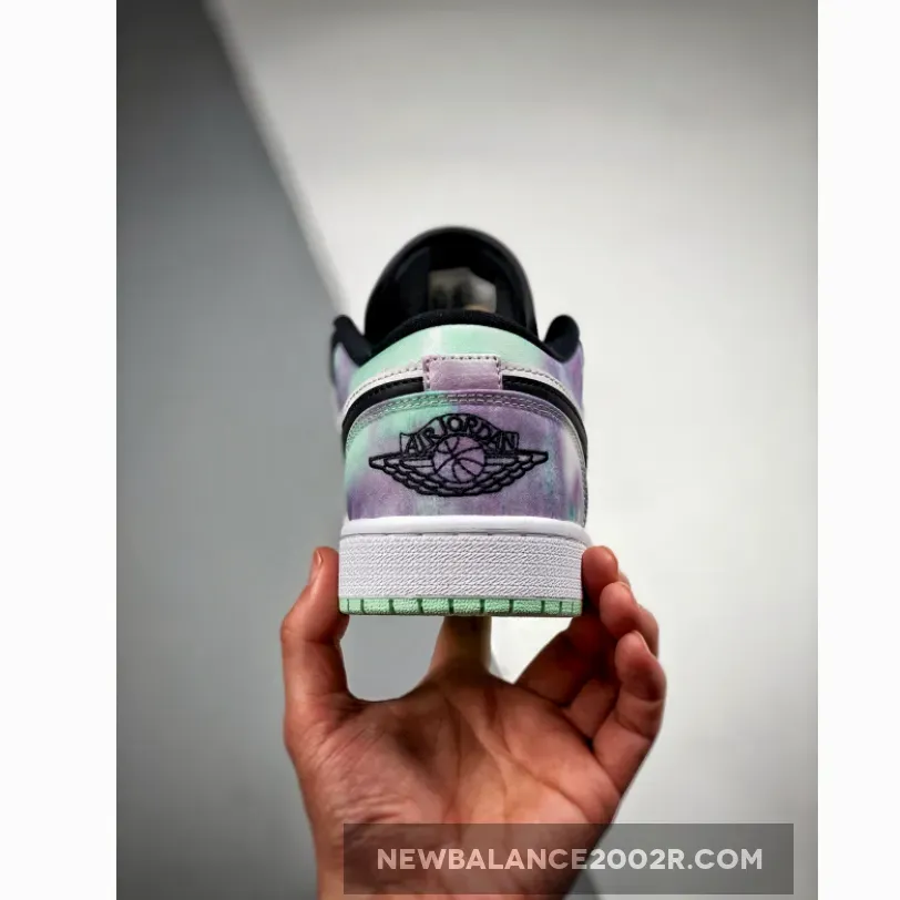 Air Jordan 1 Low "Tie-Dye" Air Jordan 1 Low "Tie-Dye"