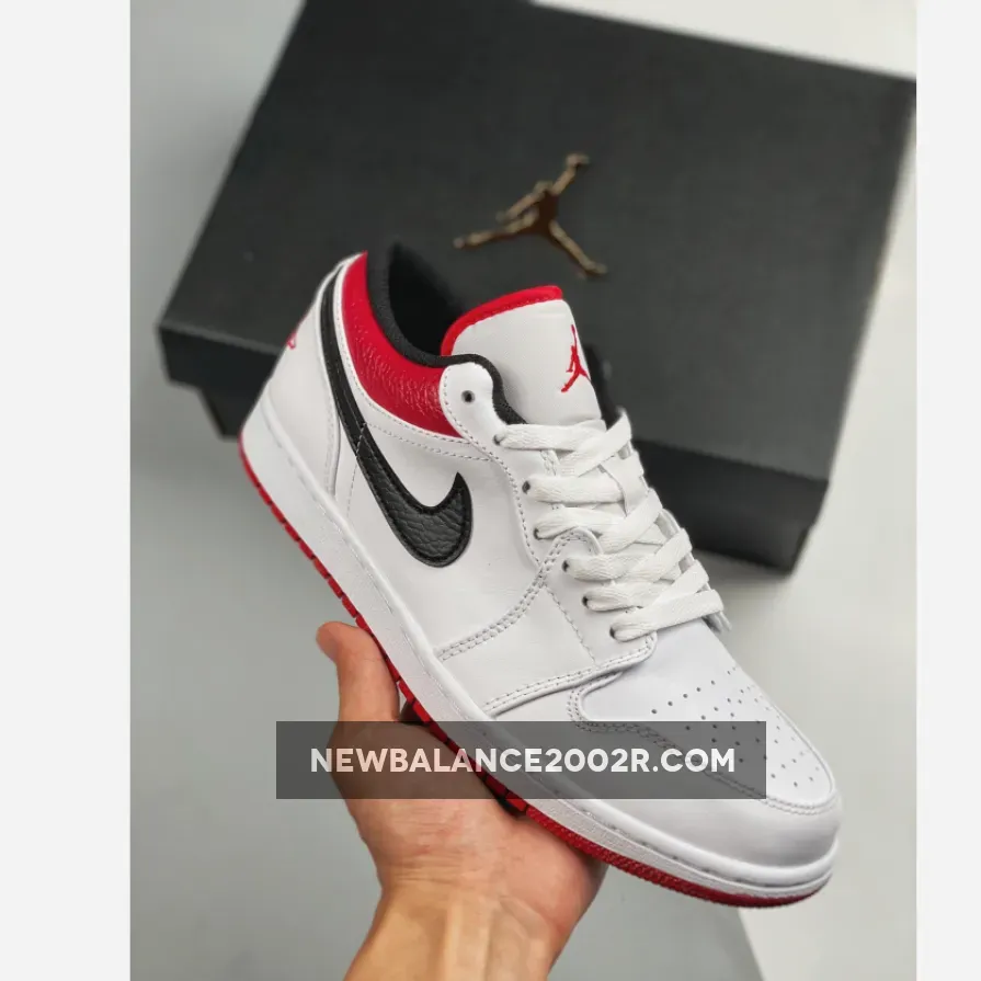 Air Jordan 1 Low White University Red Black