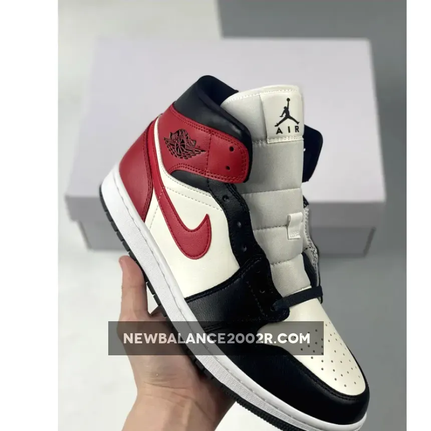 Air Jordan 1 Mid "Black Toe" Black Red White