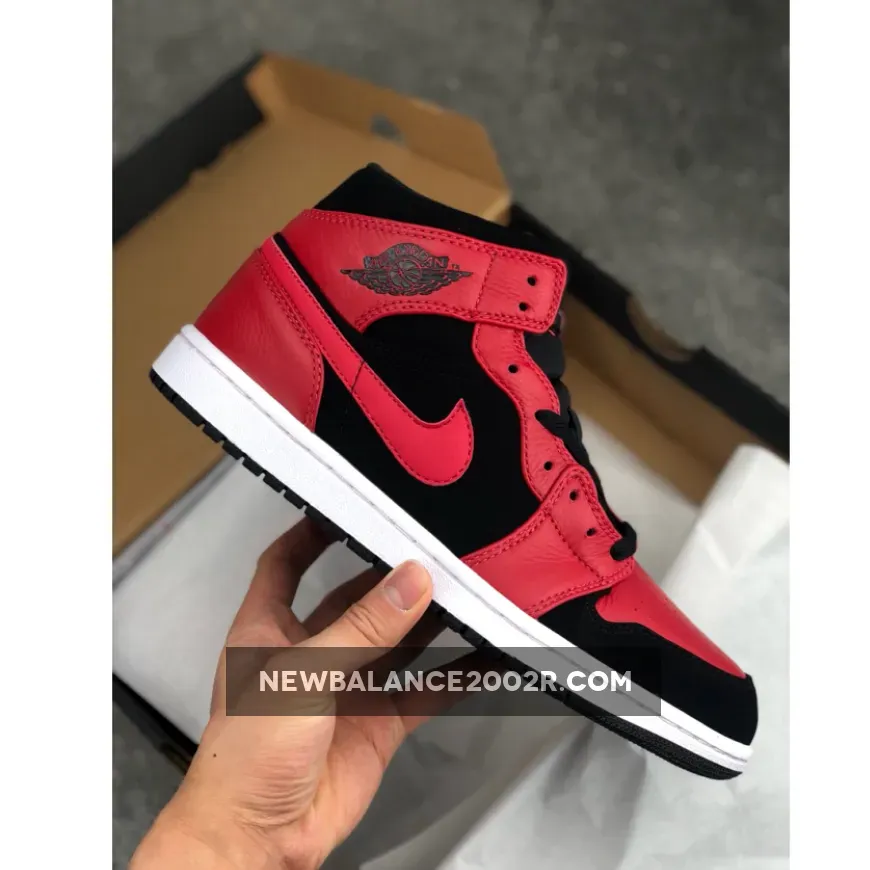 Air Jordan 1 Mid "Bred" Black/Gym Red-White