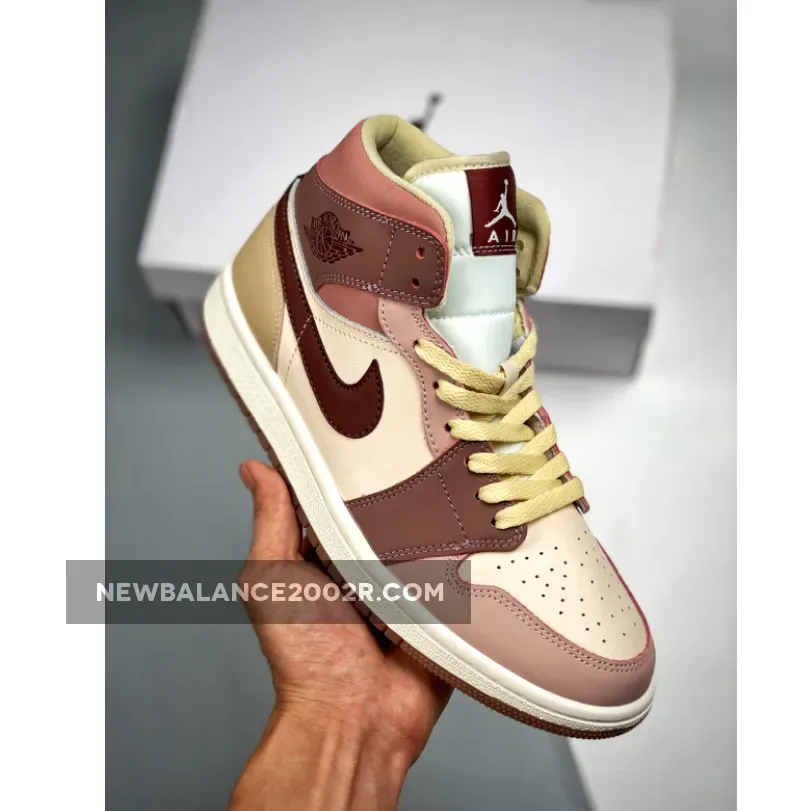 Air Jordan 1 Mid Brown/Tan-Pink