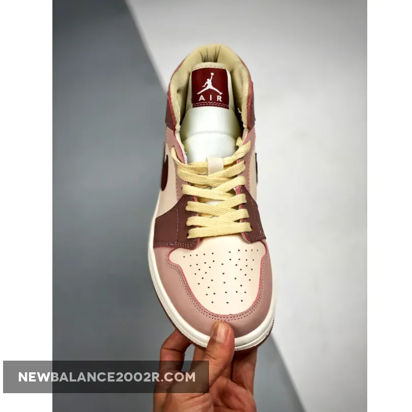 Air Jordan 1 Mid Brown/Tan-Pink Air Jordan 1 Mid Brown/Tan-Pink