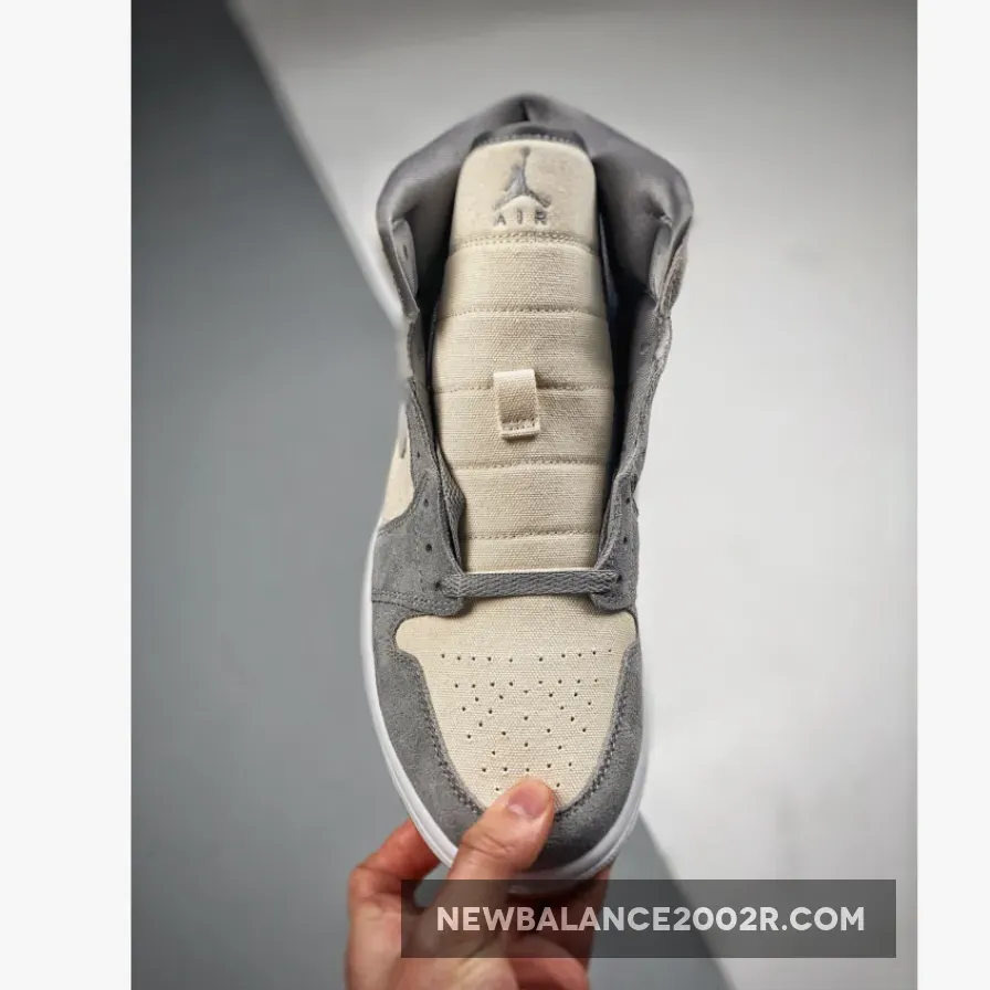 Air Jordan 1 Mid Cream Grey Air Jordan 1 Mid Cream Grey