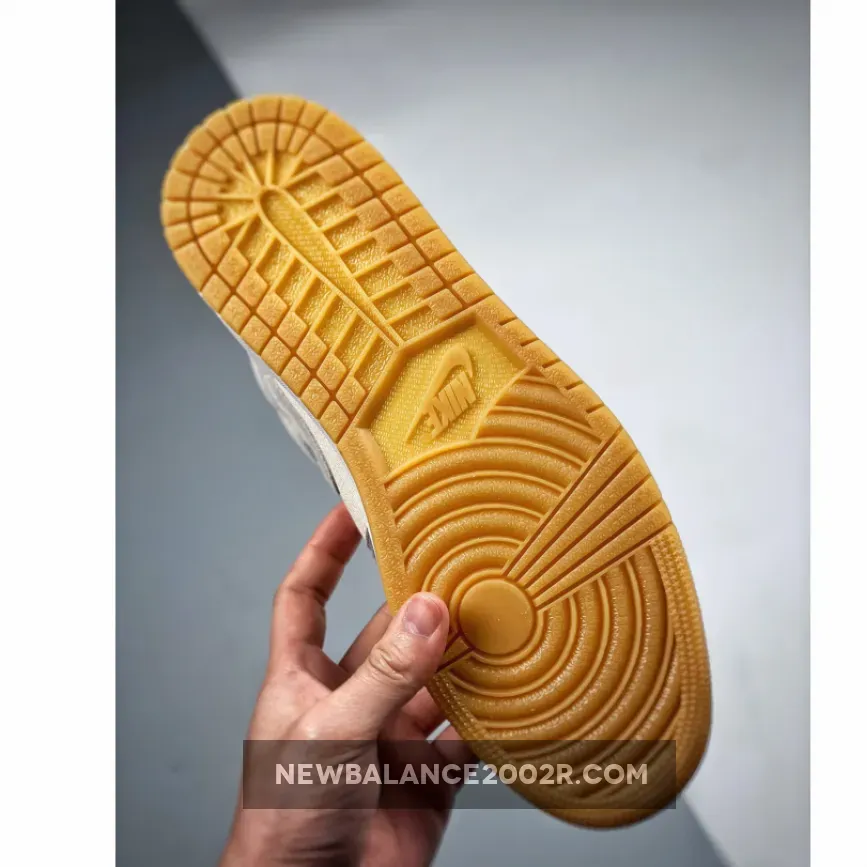 Air Jordan 1 Mid Cream Grey Air Jordan 1 Mid Cream Grey