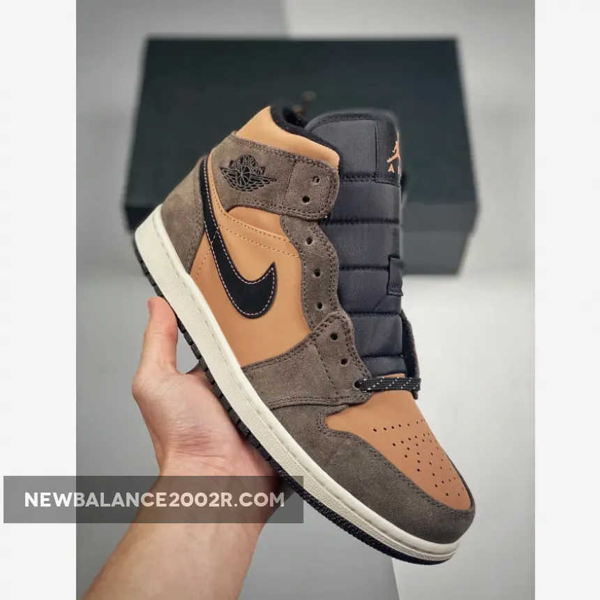 Air Jordan 1 Mid Earth Brown