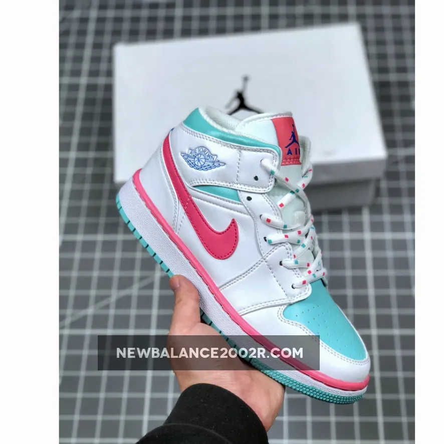 Air Jordan 1 Mid GS White/Digital Pink-Aurora Green-Soar