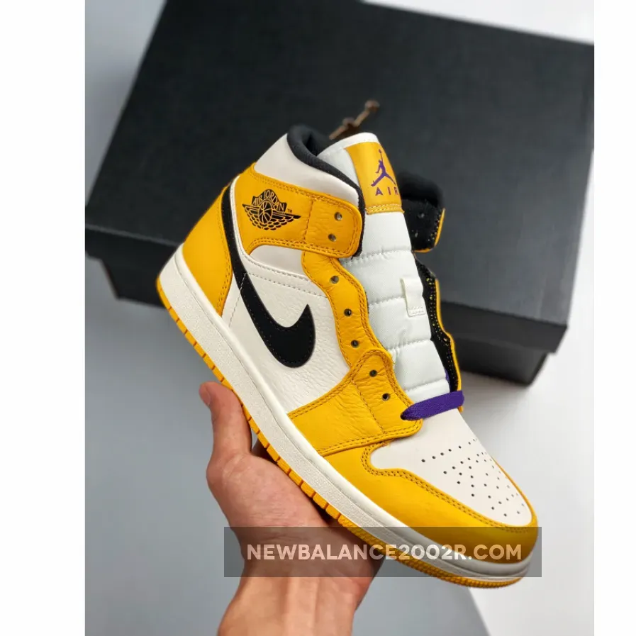 Air Jordan 1 Mid ‘Lakers’ Sail Yellow