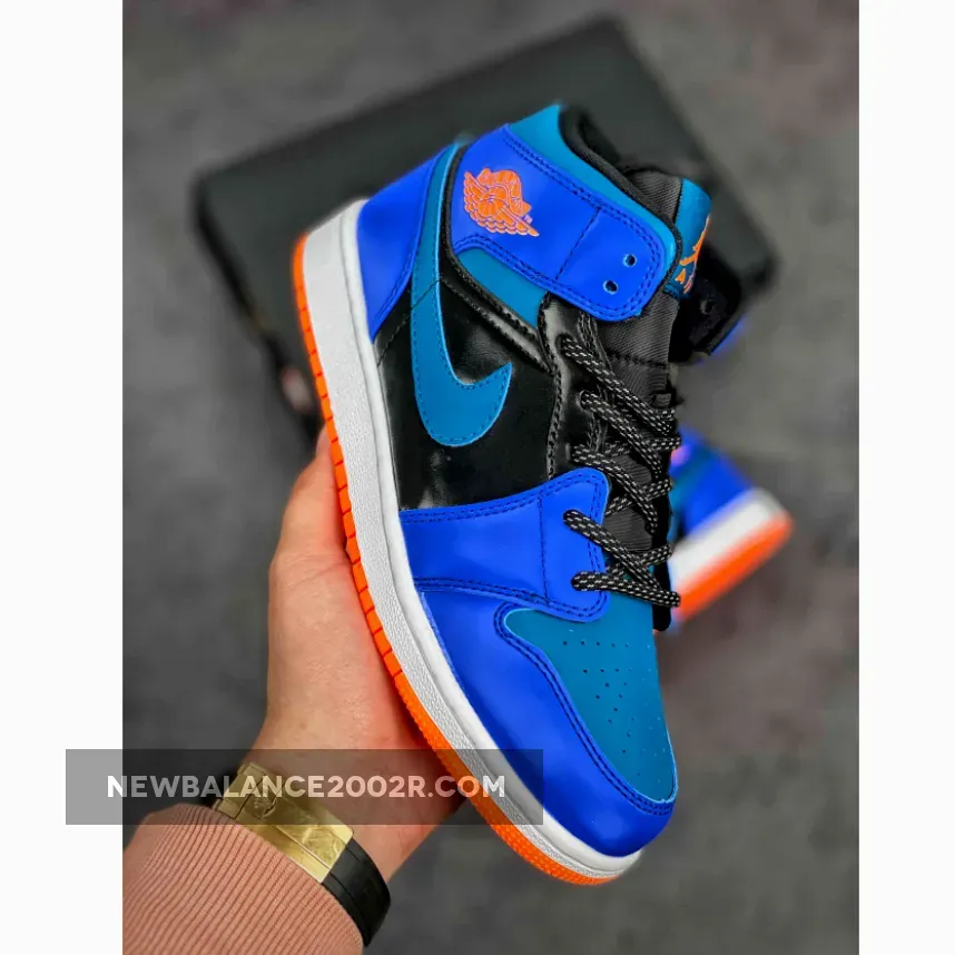 Air Jordan 1 Mid Racer Blue Green Abyss