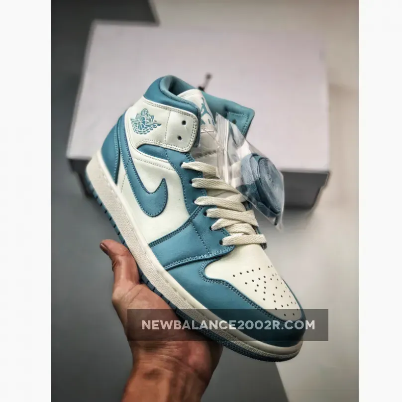 Air Jordan 1 Mid Sail Worn Blue