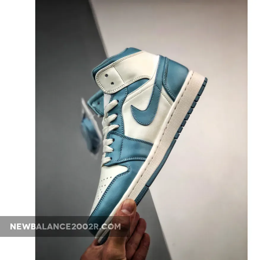 Air Jordan 1 Mid Sail Worn Blue Air Jordan 1 Mid Sail Worn Blue