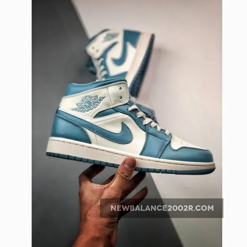 Air Jordan 1 Mid Sail Worn Blue Air Jordan 1 Mid Sail Worn Blue