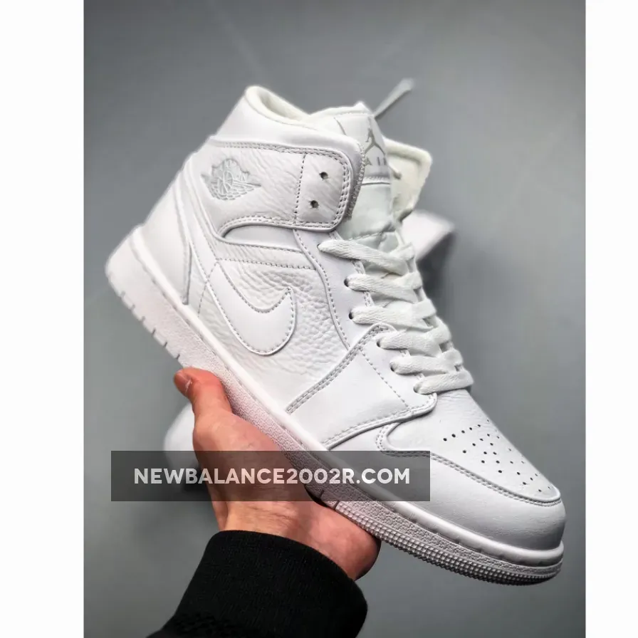 Air Jordan 1 Mid "Triple White" 554724-109 Air Jordan 1 Mid "Triple White" 554724-109