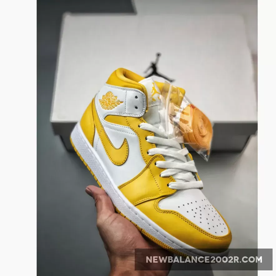 Air Jordan 1 Mid White Yellow