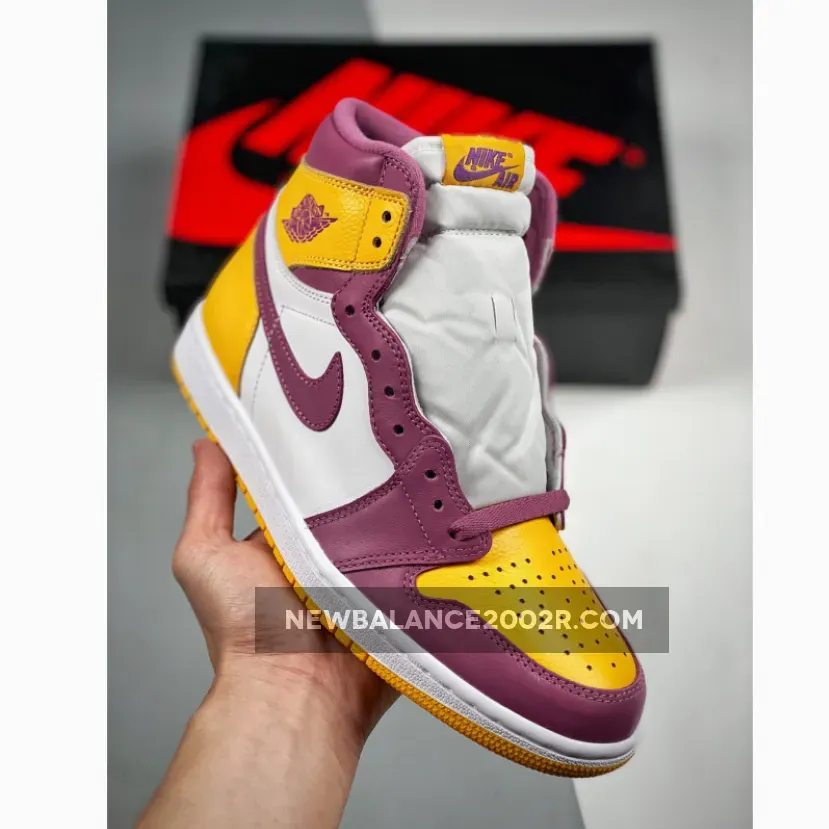 Air Jordan 1 Retro High Og Brotherhood AJ1