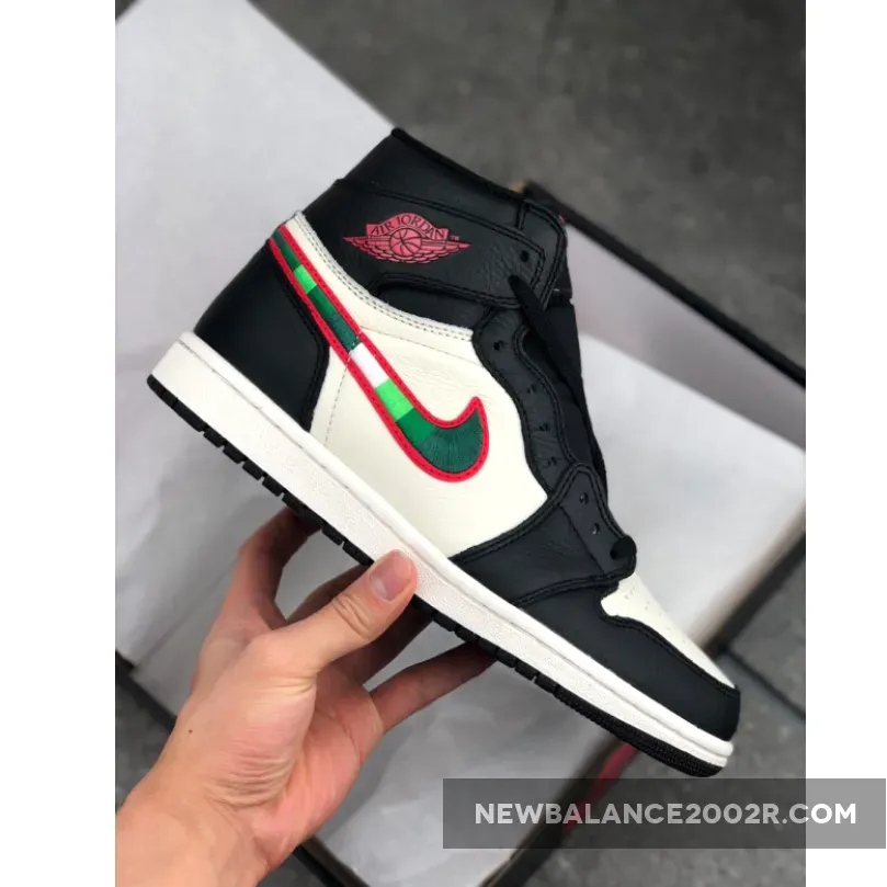 Air Jordan 1 Retro High OG "Sports Illustrated" Black/Sail-University Red