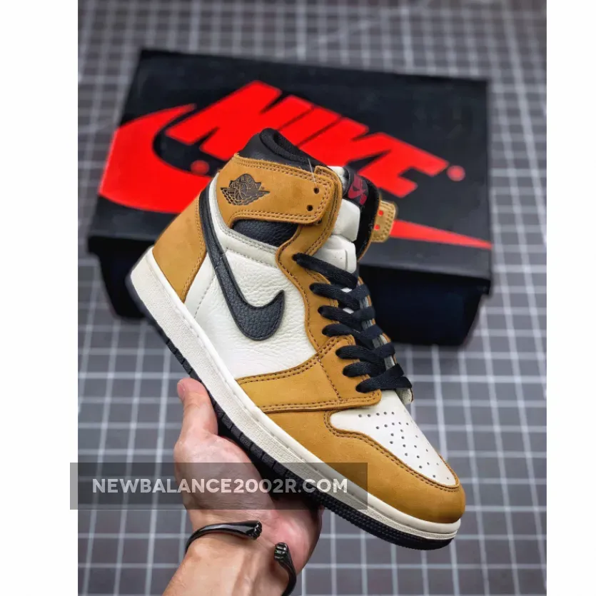 Air Jordan 1 Retro High OG ‘Rookie of the Year" Gold Harvest/Black-Sail