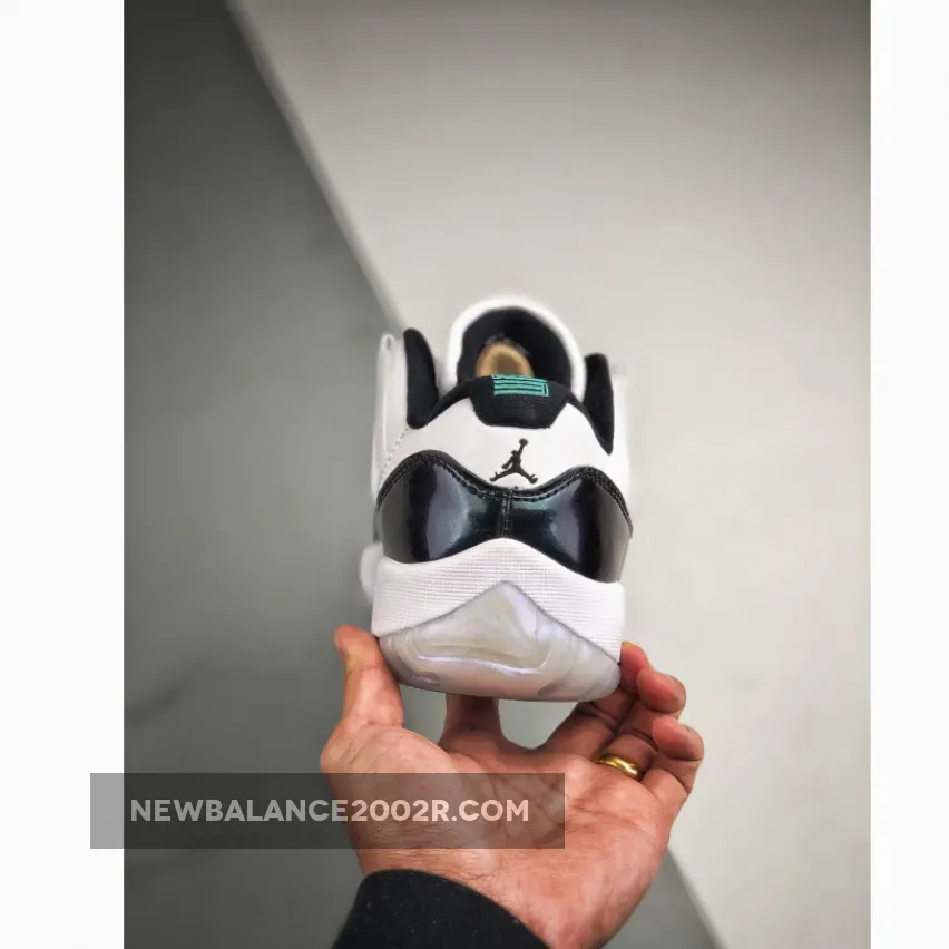 Air Jordan 11 Low ‘Emerald Easter’ White/Emerald Rise-Black Air Jordan 11 Low ‘Emerald Easter’ White/Emerald Rise-Black