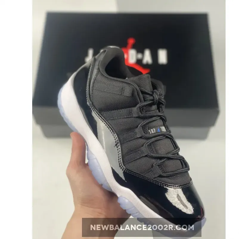 Air Jordan 11 Low "Space Jam" Black/Varsity Royal-White