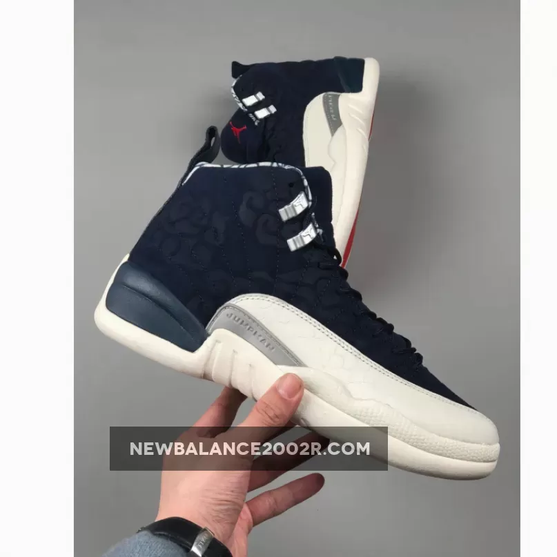 Air Jordan 12 "International Flight" College Navy/Sail-University Red