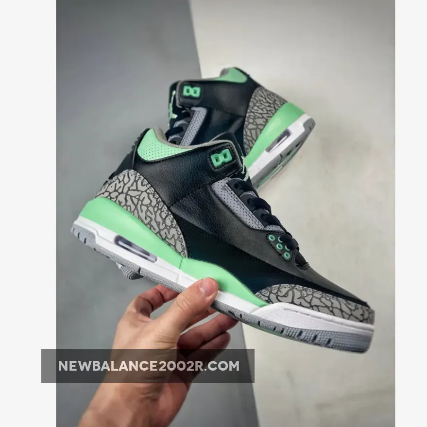 Air Jordan 3 Black/Green Glow-White Air Jordan 3 Black/Green Glow-White