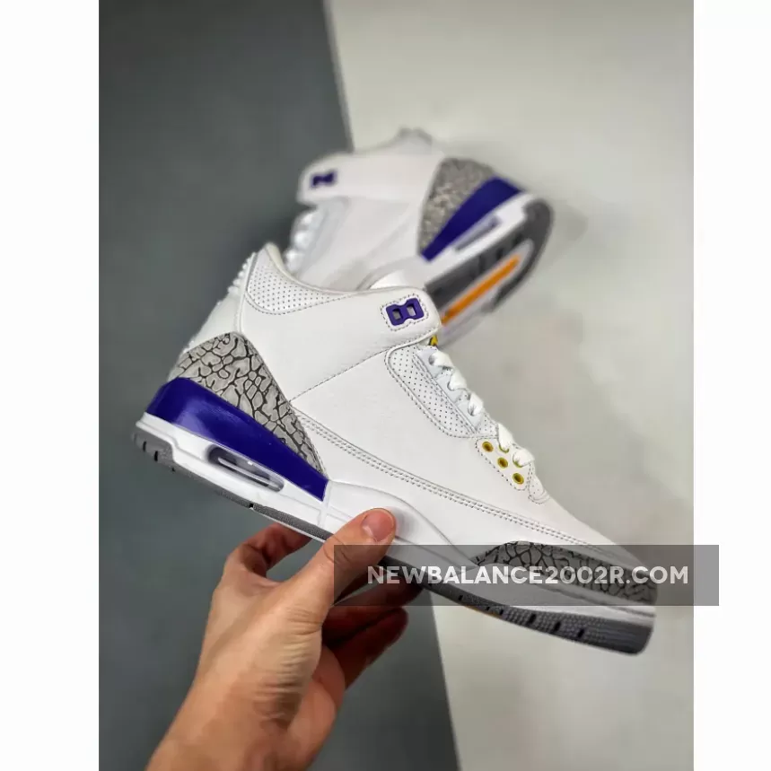 Air Jordan 3 Retro ‘Kobe Bryant’ PE White Purple
