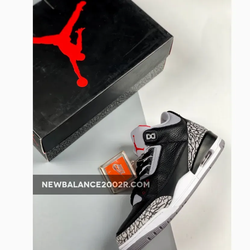 Air Jordan 3 Retro OG ‘Black Cement’ Air Jordan 3 Retro OG ‘Black Cement’